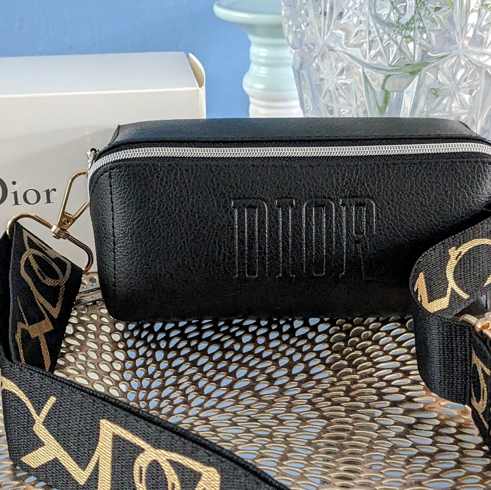 Dior - Picture 5 of 11